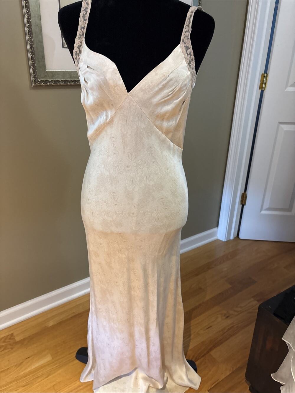 Louisa Lee Vintage Silk Nightgown lace trim bow v back blush pink floral EUC